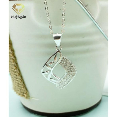 Dây chuyền bạc Ý 925 Huệ Ngân -Hình OVAN Lá xinh D1919