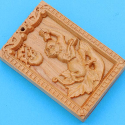 Mặt gỗ hoàng đàn - 12 con giáp - khắc hình tuổi Thân MGCG7