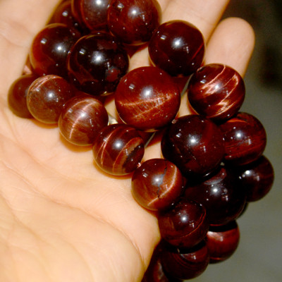 Vòng tay chuỗi đá mắt hổ đỏ-nhiều cỡ ly