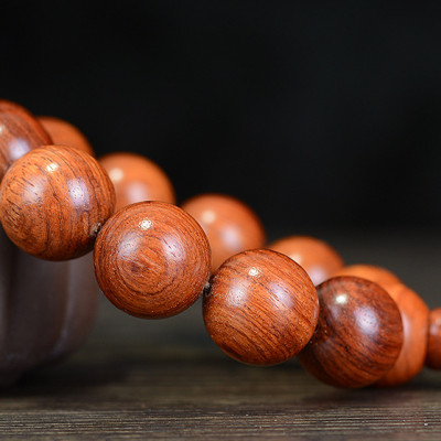 Combo Vòng Đeo tay Phong Thủy Gỗ Sưa Vàng Nâu Myanma, Kèm hộp đựng lót lụa Vàng.