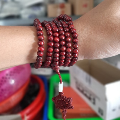 Vòng tay 108 hạt giả gỗ thời trang siêu đẹp, may mắn phong thủy bình an cho cả nam và nữ