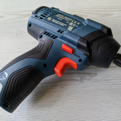 THÂN MÁY VẶN VÍT DÙNG PIN 12V BOSCH GDR 120-LI SOLO - HÀNG CHÍNH HÃNG