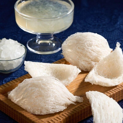 [CHÍNH HÃNG] Yến Sào Hoàng Kim - Hộp Quà Biếu Sức Khỏe Phúc An Khang (50g Tổ Yến & 4 Hũ Yến Chưng Ăn Kiêng) Tốt Cho Người Phục Hồi Sức Khỏe