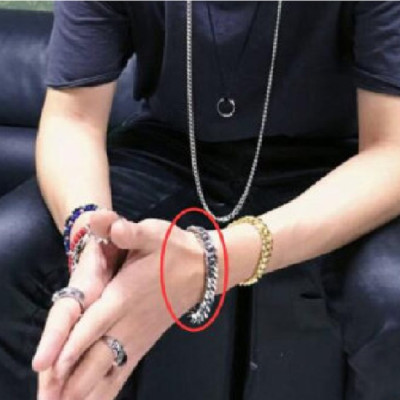 Vòng tay nam kiểu xích thép không gỉ cá tính