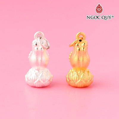 Charm bạc treo hình chắp tay - Ngọc Quý Gemstones