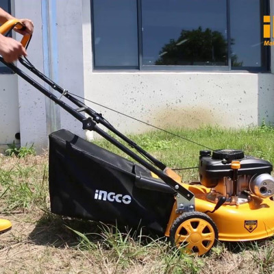 MÁY CẮT CỎ ĐẨY DÙNG XĂNG 18" (460MM) 3.0KW (4HP) INGCO GLM141181 - HÀNG CHÍNH HÃNG