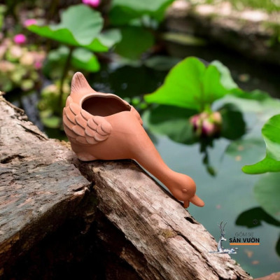 Tiểu Cảnh Thủy Cảnh Đất Nung Hình Vịt Phun Nước Hồ Cá