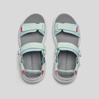 Sandals Thể Thao Nữ Biti’s Hunter X Dune – Festive Edition 2K24​ HEW001300XDL (Xanh dương lợt)