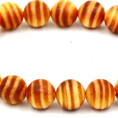 Vòng tay chuỗi hạt gỗ Huyết rồng 10 ly 19 hạt