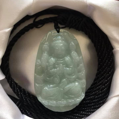 MẶT THIÊN THỦ ĐÁ CÂM THẠCH TỰ NHIÊN MÀU TRẮNG  XANH NHẸ ĐỘ MỆNH NAM TUỔI TÝ MỆNH KIM THỦY MỘC SIZE CAO 49MM NGANG 31MM DẦY 6MM8 ĐEM MAY MẮN SỨC KHỎE CÔNG DANH TÀI LỘC