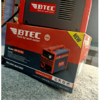 MÁY HÀN ĐIỆN TỬ BTEC MMA-200 MINI (CHUYÊN KÉO QUE 2.5, CÓ ĐỒNG HỒ)- HÀNG CHÍNH HÃNG
