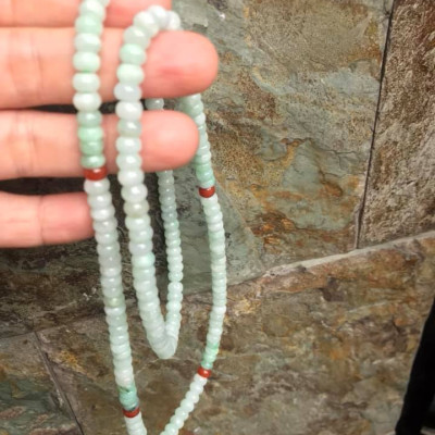 DÂY CHUYỀN CỔ DÀI ĐÁ CẨM THẠCH BÁNH XE  MÀU XANH NGỌC NHẸ TỰ NHIÊN TRỒNG CỔ  Dài 32cmx dầy 6mm mặt trước ngực rất đẹp