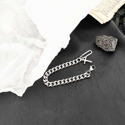 Vòng đeo tay bản to mix chữ thập