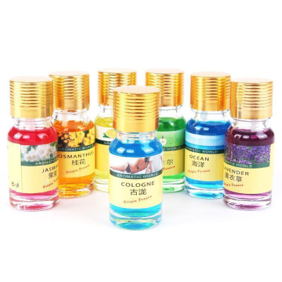 Chai Tinh Dầu Nước Hoa Xe Hơi 10ml Mùi Thơm Dễ Chịu, Chống Say Xe, Khử Mùi Hôi Xe Hiệu Quả (Vàng)