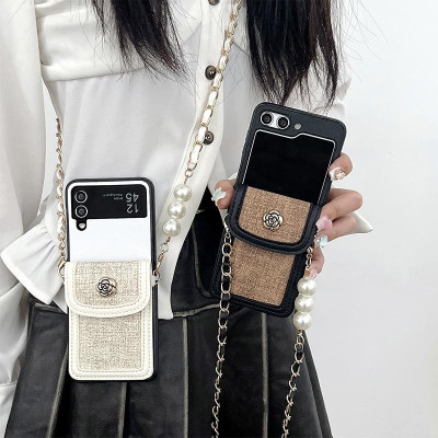 Ốp Lưng Cho Samsung Galaxy Z FLip 6 / Z Flip Vải Bố Dạng Ví Có Dây Đeo Dài - BUM STORE GALAXY CASE