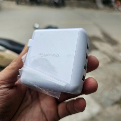 Củ Sạc 4 cổng USB Amazon Basic 40w sạc nhanh chính hãng️