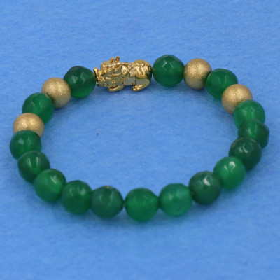 Chuỗi tay thạch anh xanh lá cắt giác 8 ly - cẩn Tỳ Hưu inox vàng VTAXLGTHVB8 - hợp mệnh Hỏa, mệnh Mộc