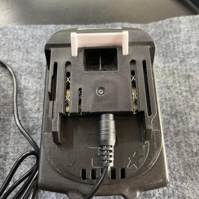 [Sạc nhanh 40W]Cục sạc máy khoan 21v,24v,26v makita 36v(pin 5 cell)