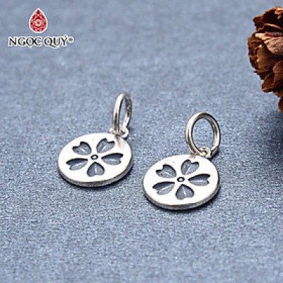 Charm treo họa tiết hoa - Ngọc Quý Gemstones