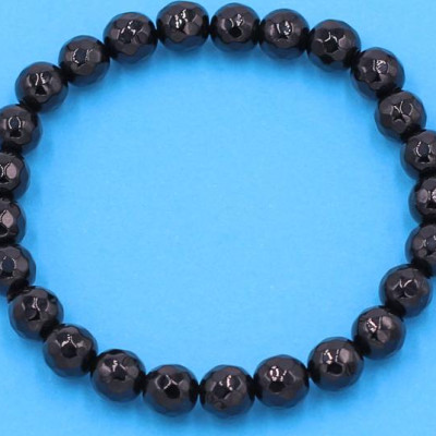 Chuỗi đeo tay - thạch anh đen cắt giác 6 ly - hợp mệnh Thủy, mệnh Mộc