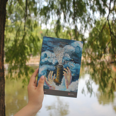 Sách - Người Gác Hải Đăng - Tặng Kèm Bookmark + Postcard