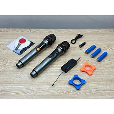 Bộ Micro Không Dây TTD-M12, Màn Hình LED, Chống Hú Tốt, Hát Nhẹ, Sóng Mạnh, Âm Thanh Cực Hay ( Hàng Chính Hãng )