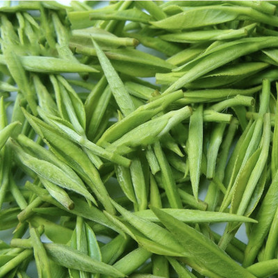 Trà xanh tân cương 500 gram - Trà đinh tiến quan Tân Cương Xanh