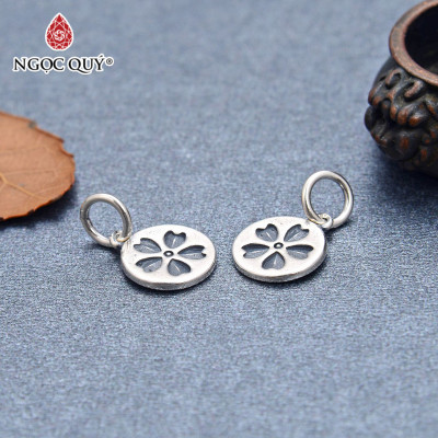 Charm treo họa tiết hoa - Ngọc Quý Gemstones