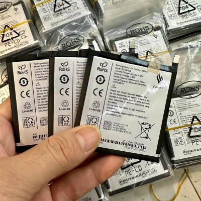 Pin Vsmart Live V620