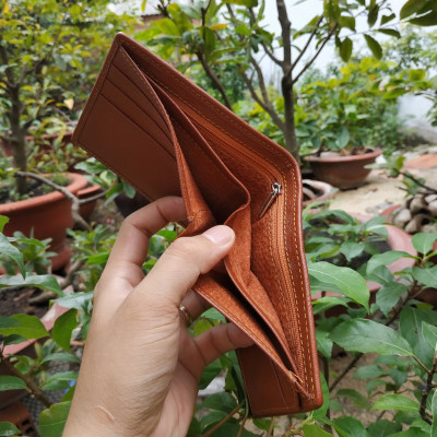 Bóp Da Cá Sấu. Vây Đuôi Cá Sấu Lớn Rất Bền! Thiết Kế Dáng Ngang Cổ Điển Dễ Sử Dụng