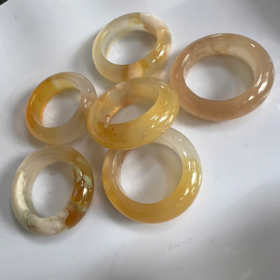 Nhẫn Nữ mới Đá Mã Não Bông Vàng Trắng Đậm Nhạt Bóng Đẹp Ni 17mm Cao 7mm Dầy 4mm Chị em Nữ mệnh Kim mệnh Thủy mệnh Thổ đeo lên tay xinh xắn may mắn ạ