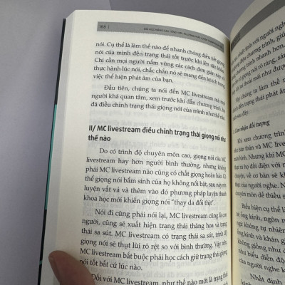 KIẾM TIỀN VẰNG GIỌNG NÓI_ BẮT KỊP XU HƯỚNG THỜI ĐẠI MỚI _ Trương Trì_Trần Ngọc Huyền dịch_Bizbooks_NXB Hồng Đức
