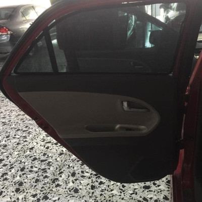 Bộ 4 miếng chắn nắng KIA MORNING 2019-2020-2021 vải lưới gắn nam châm hút