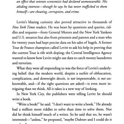 Freakonomics : A Rogue Economist Explores the Hidden Side of Everything (Revised Edition Includes New Material)