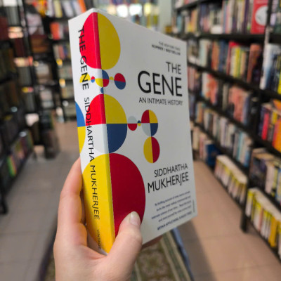 Sách - The Gene by Siddhartha Mukherjee - Sách tiếng anh, Bìa mềm
