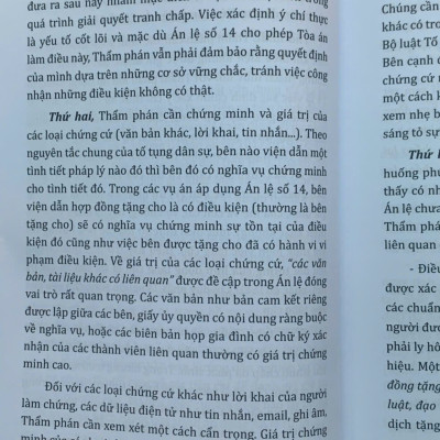 Bình luận các án lệ tranh chấp về đất đai – Góc nhìn từ thực tiễn xét xử của Thẩm phán (tập 1 và 2)