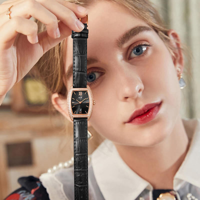 Đồng hồ nữ chính hãng IW Carnival IW537L-5 Kính chống xước ,Chống nước 30m ,Bảo hành 24 tháng,Máy pin Quartz,dây da đen xịn,thiết kế mặt chữ nhật đơn giản dễ đeo