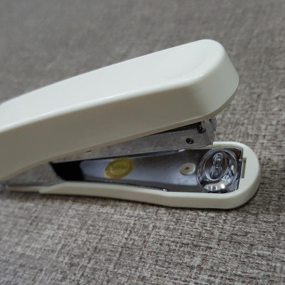 Bấm Kim Plus TR OS 10E