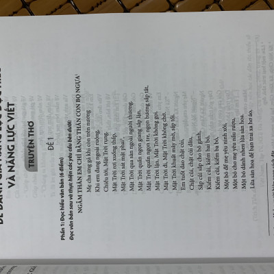 Bộ đề đánh giá năng lực đọc hiểu và năng lực viết môn ngữ văn 11