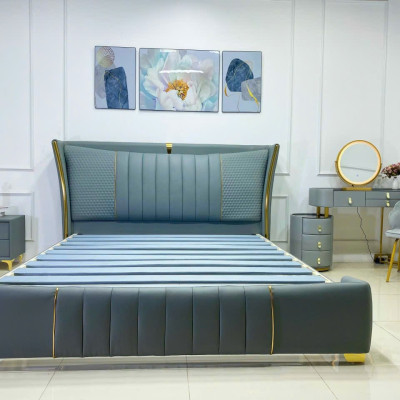 Giường nhập khẩu Tundo 1m8 x 2m Tặng kèm Tủ đầu giường cùng màu