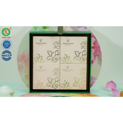 Hộp bánh trung thu 4 bánh 1 trứng 150g - Phát Đạt - Thành Long 600g - Việt Nam