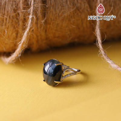 Nhẫn bạc mắt hổ xanh đen mỏng Freesize mệnh thủy, mộc - Ngọc Quý Gemstones