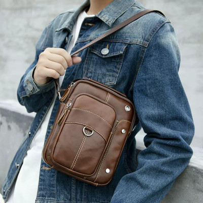 Túi đeo chéo nam phong cách mới - BEE GEE DCN9357