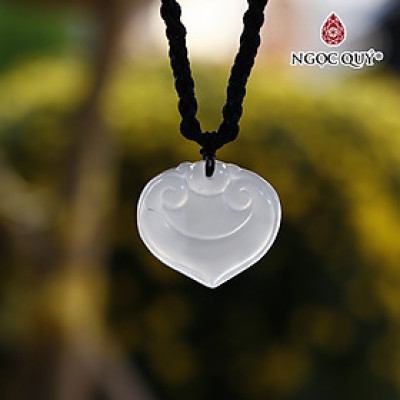 Mặt dây chuyền khóa như ý trái tim Ruyi đá mã não trắng 3.2x3cm mệnh thủy, kim - Ngọc Quý Gemstones