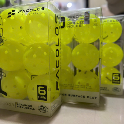 Hộp 6 bóng Facolos F-Pro Performance Gen2- 40 lỗ, chất liệu PE bền bỉ, bóng không vân nối, thích hợp thể thao ngoài trời.