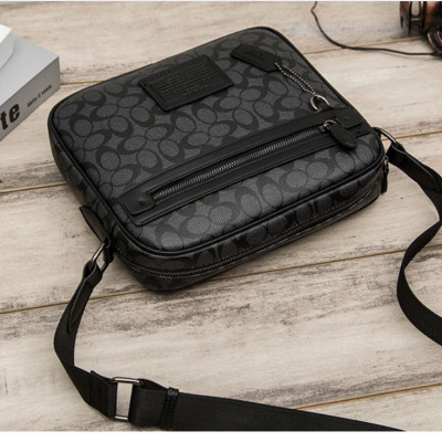 Túi đeo chéo nam cao cấp phong cách mới