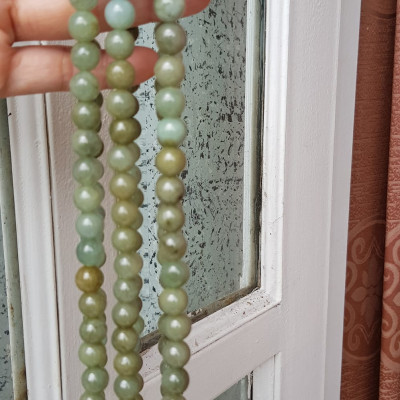 Vòng Chuỗi đeo Cổ Đá cẩm thạch tự nhiên hạt to size 9mm Màu xanh ngọc dầu bóng mượt đẹp nữ đeo cổ nhẹ nhàng mát của đá tự nhiên tâm bình yên Món quà tặng Mẹ và người thân và cho chính bản thân mình ý nghĩa ạ