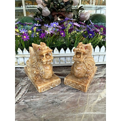 Cặp tượng Kỳ Lân phong thủy gác cổng đá cẩm thạch vân gỗ - Dài 15cm