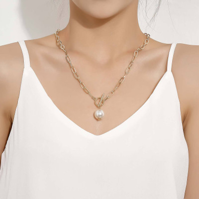 Vòng cổ titan mix ngọc trai sành điệu