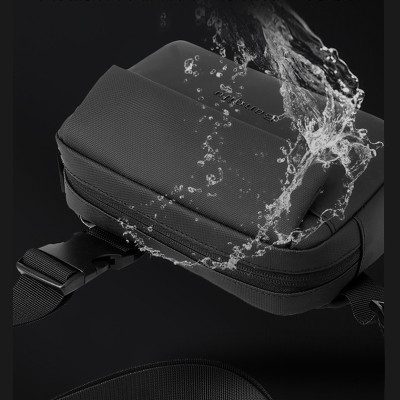 Túi đeo chéo nam phong cách mới  - BEE GEE DCN9262